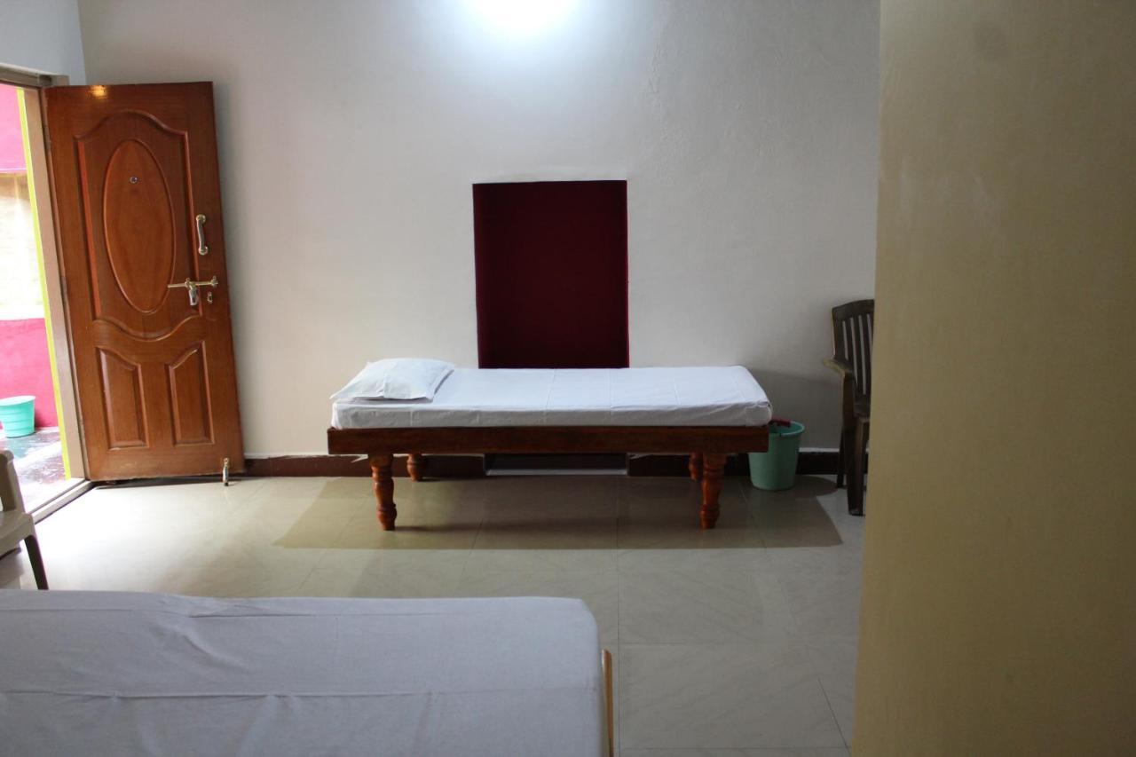 Riverside Homestay Hampi Luaran gambar